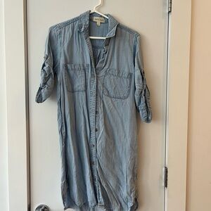 Light Blue Denim Button-Up Shirt Dress
